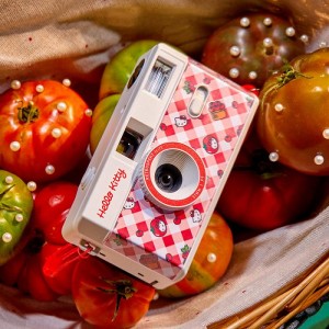 Hello Kitty Hello Kitty Tomatoes 35mm Camera Czerwone | PL_HK25428