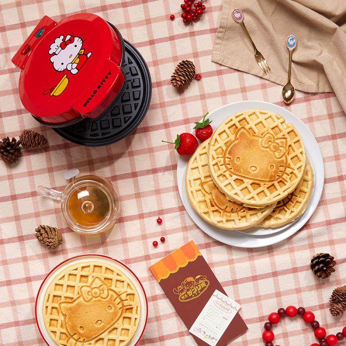 Hello Kitty Hello Kitty Red Waffle Maker Czerwone | PL_HK22869