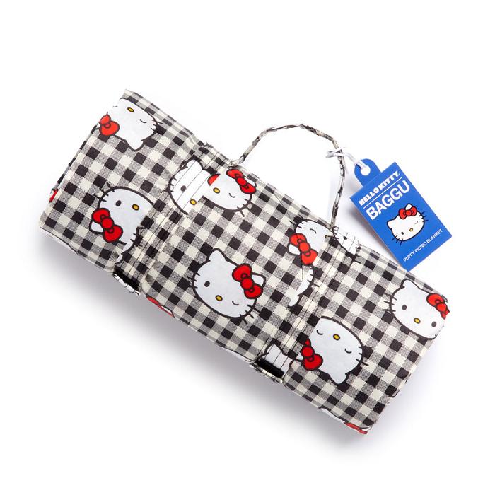 Hello Kitty Hello Kitty x Baggu 50th Anniversary Puffy Picnic Blanket (Black Gingham) Czarne | PL_HK31568